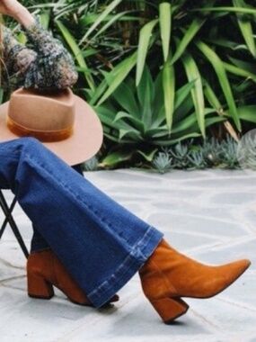 NWT Vagabond Olivia Caramel Suede Boots Brand New in Box